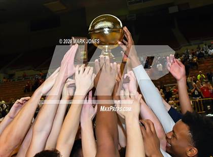 Thumbnail 2 in Sabino vs. American Leadership Academy - Queen Creek (AIA 3A Final Awards) photogallery.