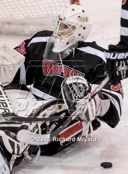 Thumbnail 2 in Bedford @ Pinkerton photogallery.