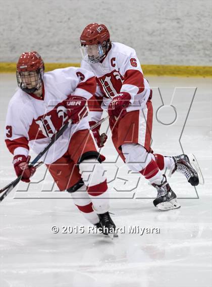 Thumbnail 1 in Bedford @ Pinkerton photogallery.