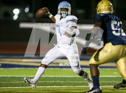 Thumbnail 2 in Carson vs Muir photogallery.