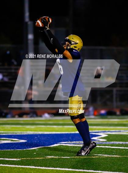 Thumbnail 2 in Carson vs Muir photogallery.