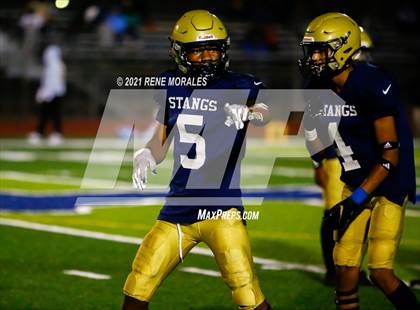 Thumbnail 1 in Carson vs Muir photogallery.