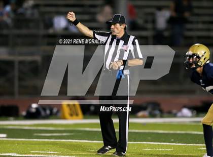 Thumbnail 3 in Carson vs Muir photogallery.