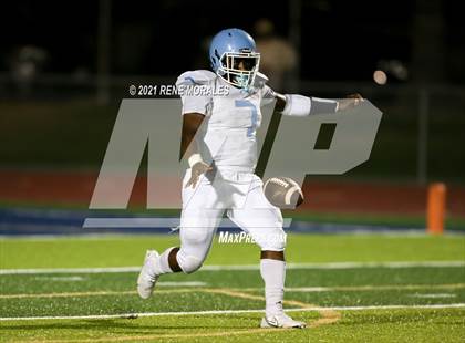 Thumbnail 1 in Carson vs Muir photogallery.