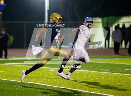 Thumbnail 1 in Carson vs Muir photogallery.