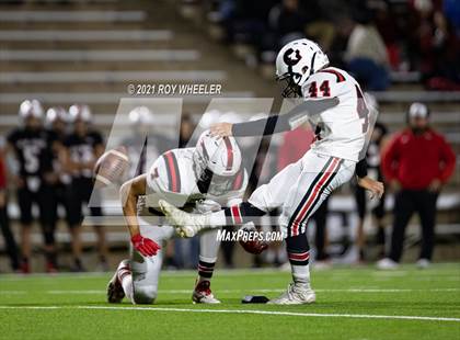 Thumbnail 3 in Gruver vs New Home (UIL 2A Area Playoff) photogallery.