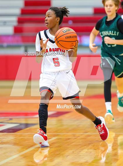 Thumbnail 2 in Pflugerville Connally @ Manor photogallery.