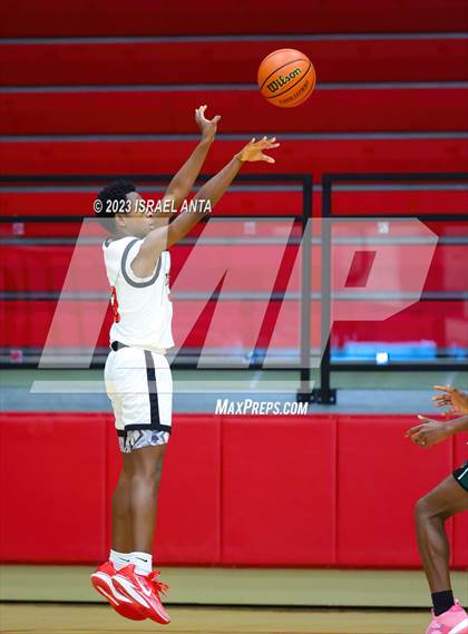 Thumbnail 2 in Pflugerville Connally @ Manor photogallery.