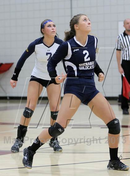 Thumbnail 1 in Shenango vs Neshannock (WPIAL Class A Quarterfinal) photogallery.