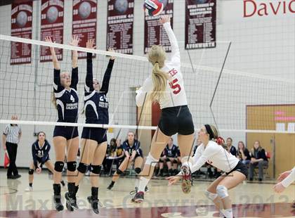 Thumbnail 2 in Shenango vs Neshannock (WPIAL Class A Quarterfinal) photogallery.