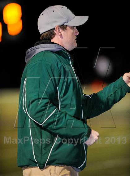 Thumbnail 2 in Fort Zumwalt South @ Fort Zumwalt North (MSHSAA District Playoff) photogallery.