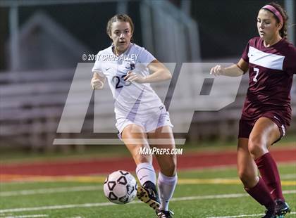Thumbnail 2 in Dobyns-Bennett vs. Tennessee photogallery.