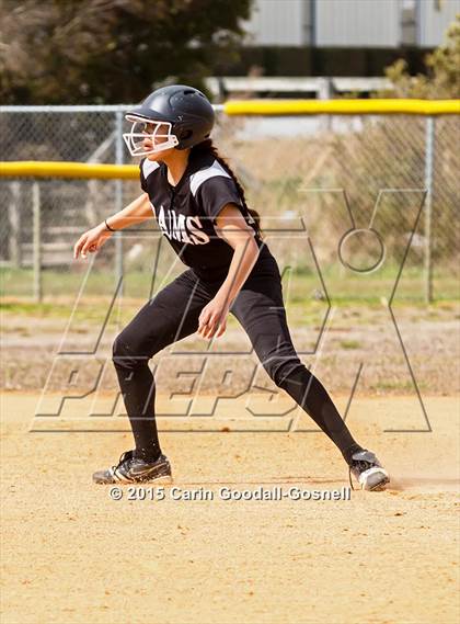 Thumbnail 2 in Roanoke Rapids vs. Havelock photogallery.