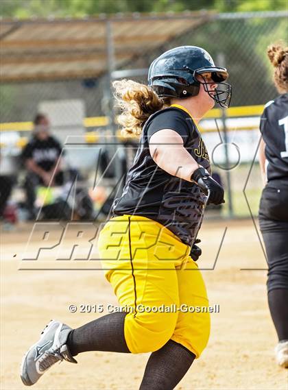 Thumbnail 1 in Roanoke Rapids vs. Havelock photogallery.