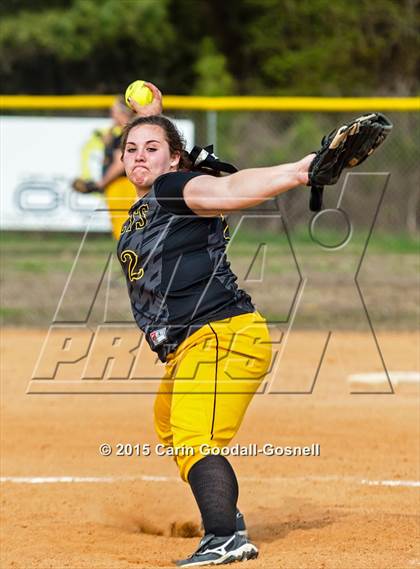 Thumbnail 3 in Roanoke Rapids vs. Havelock photogallery.