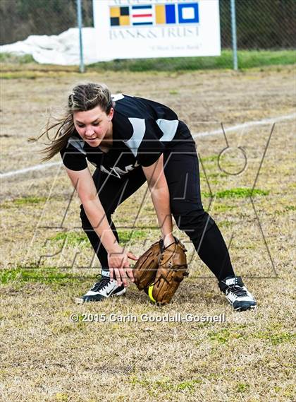Thumbnail 2 in Roanoke Rapids vs. Havelock photogallery.