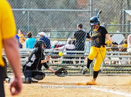 Thumbnail 3 in Roanoke Rapids vs. Havelock photogallery.