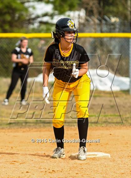 Thumbnail 1 in Roanoke Rapids vs. Havelock photogallery.