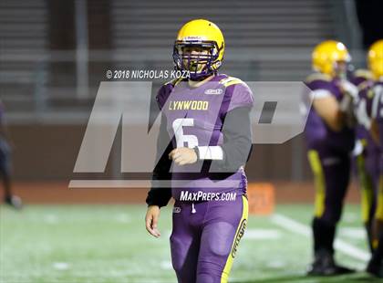 Thumbnail 1 in Warren vs. Lynwood photogallery.