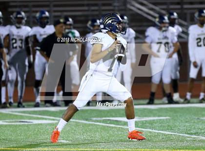 Thumbnail 1 in Warren vs. Lynwood photogallery.