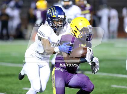 Thumbnail 2 in Warren vs. Lynwood photogallery.