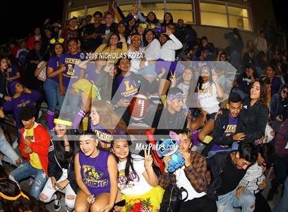 Thumbnail 2 in Warren vs. Lynwood photogallery.