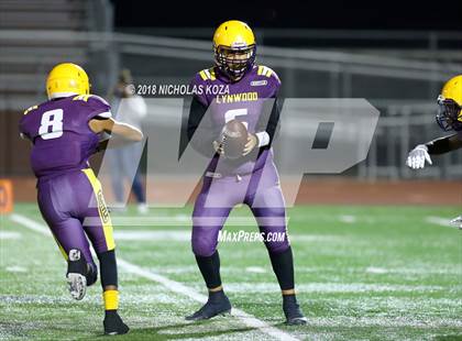 Thumbnail 1 in Warren vs. Lynwood photogallery.