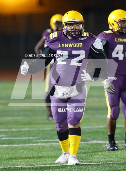 Thumbnail 1 in Warren vs. Lynwood photogallery.