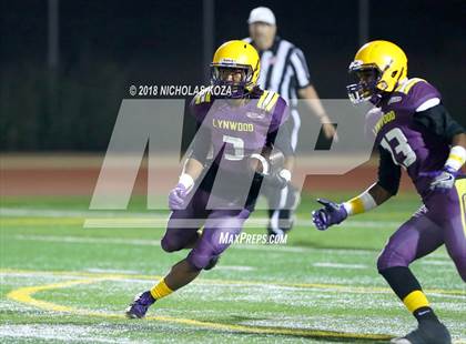 Thumbnail 3 in Warren vs. Lynwood photogallery.