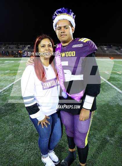 Thumbnail 1 in Warren vs. Lynwood photogallery.