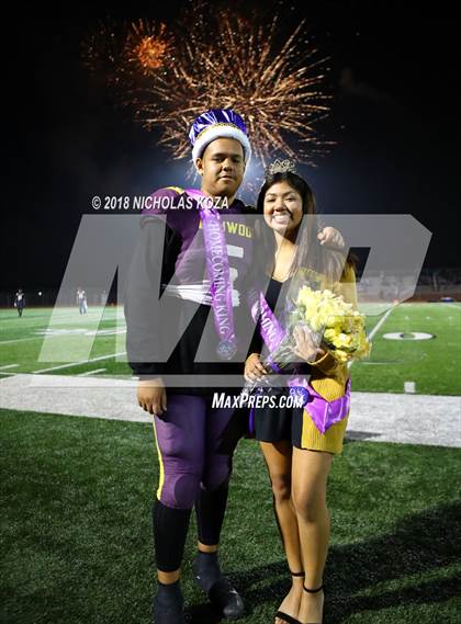Thumbnail 1 in Warren vs. Lynwood photogallery.