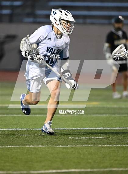 Thumbnail 2 in Arapahoe @ Valor Christian (CHSAA 5A Q-Final) photogallery.