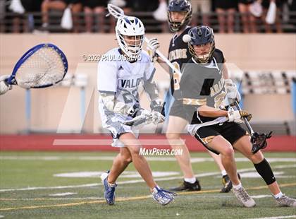 Thumbnail 2 in Arapahoe @ Valor Christian (CHSAA 5A Q-Final) photogallery.