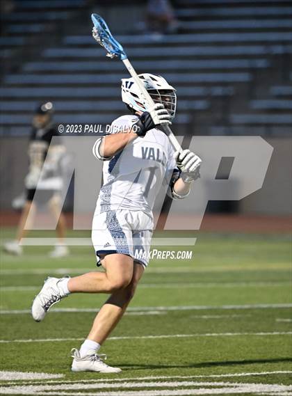 Thumbnail 1 in Arapahoe @ Valor Christian (CHSAA 5A Q-Final) photogallery.