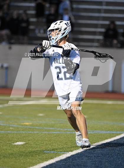Thumbnail 2 in Arapahoe @ Valor Christian (CHSAA 5A Q-Final) photogallery.