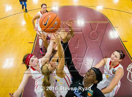 Thumbnail 2 in Seton Catholic vs. Ribault (DICK's National Tournament Semifinals) photogallery.