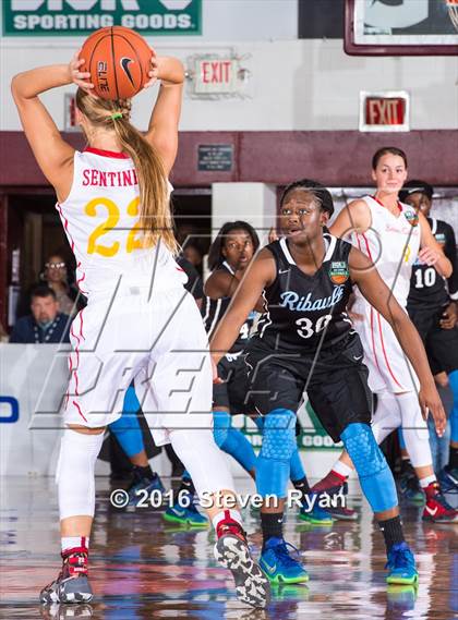 Thumbnail 1 in Seton Catholic vs. Ribault (DICK's National Tournament Semifinals) photogallery.