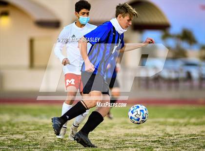 Thumbnail 1 in Mingus @ Mesquite photogallery.