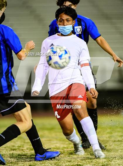 Thumbnail 2 in Mingus @ Mesquite photogallery.