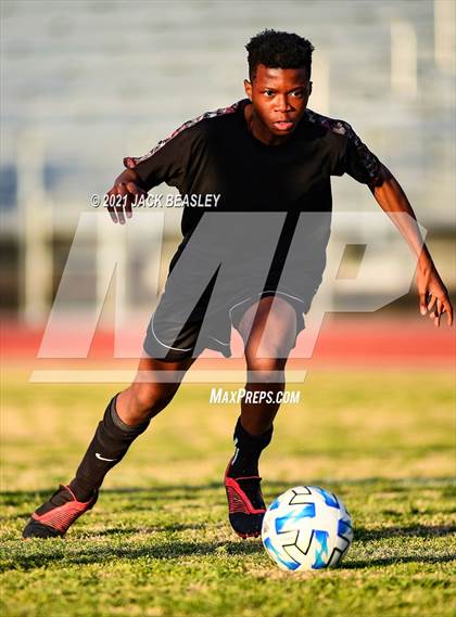 Thumbnail 1 in Mingus @ Mesquite photogallery.