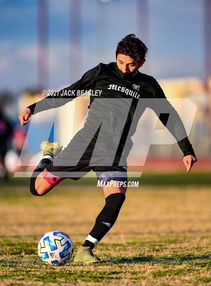 Thumbnail 1 in Mingus @ Mesquite photogallery.
