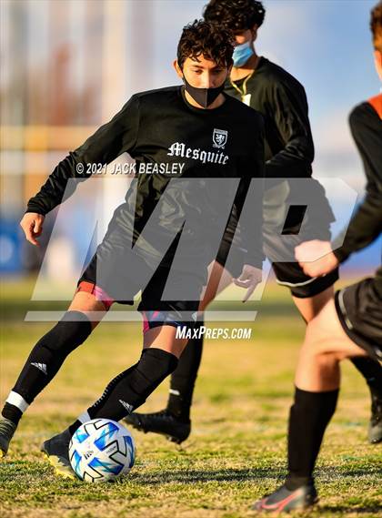Thumbnail 1 in Mingus @ Mesquite photogallery.