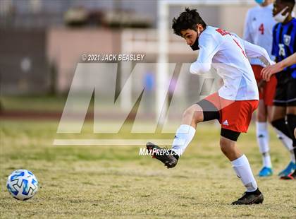 Thumbnail 3 in Mingus @ Mesquite photogallery.