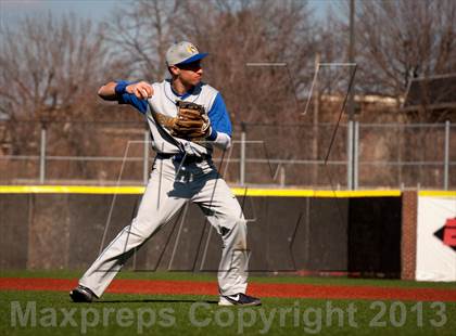 Thumbnail 1 in Newport Central Catholic vs McNicholas photogallery.