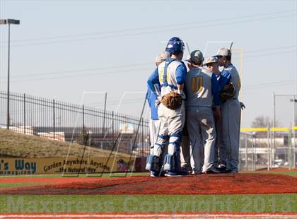 Thumbnail 3 in Newport Central Catholic vs McNicholas photogallery.