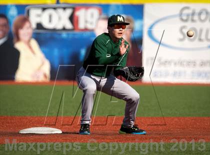 Thumbnail 2 in Newport Central Catholic vs McNicholas photogallery.