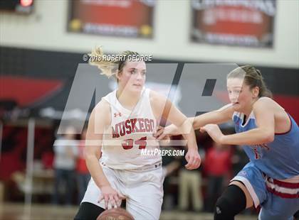 Thumbnail 2 in Arrowhead @ Muskego photogallery.