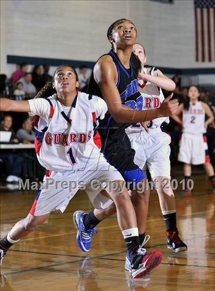 Thumbnail 1 in Windward vs. Bellarmine-Jefferson (CIF SS D4A Playoffs) photogallery.