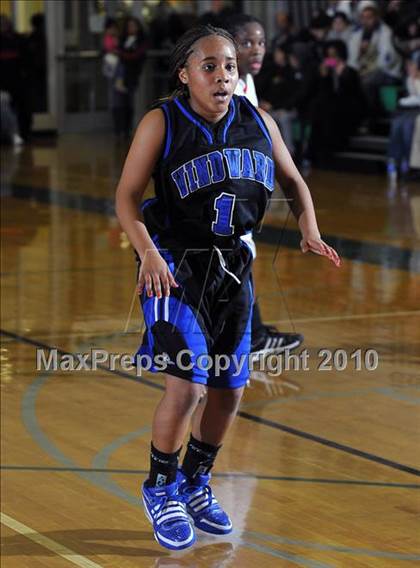 Thumbnail 1 in Windward vs. Bellarmine-Jefferson (CIF SS D4A Playoffs) photogallery.