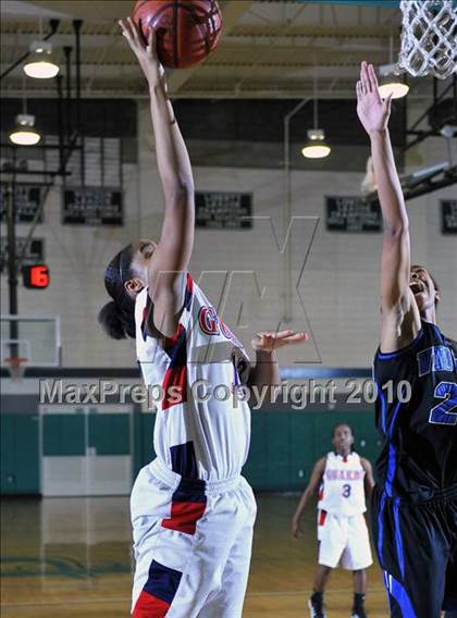 Thumbnail 3 in Windward vs. Bellarmine-Jefferson (CIF SS D4A Playoffs) photogallery.